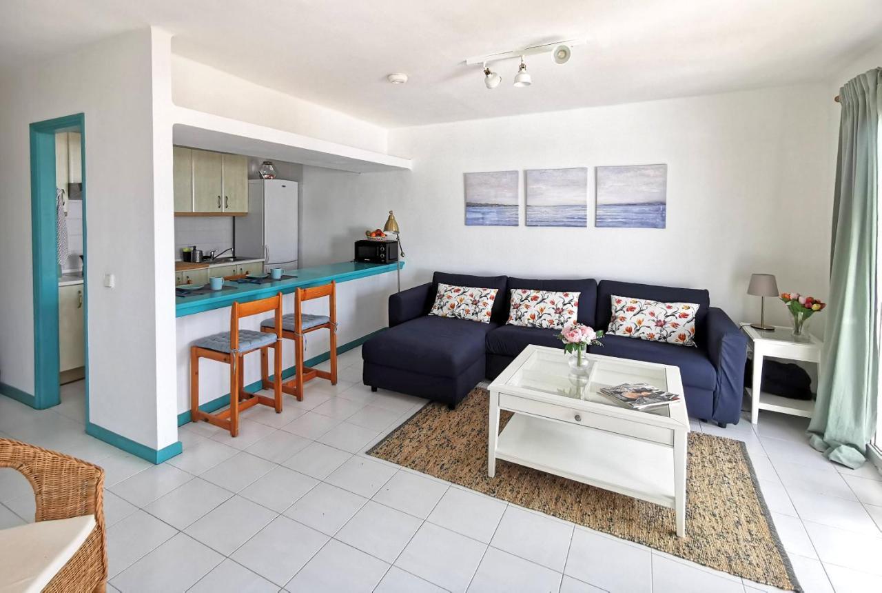 Calypso, Apartamento Completo Con Vistas Al Mar Y A La Piscina En קוסטה טגוויסה מראה חיצוני תמונה