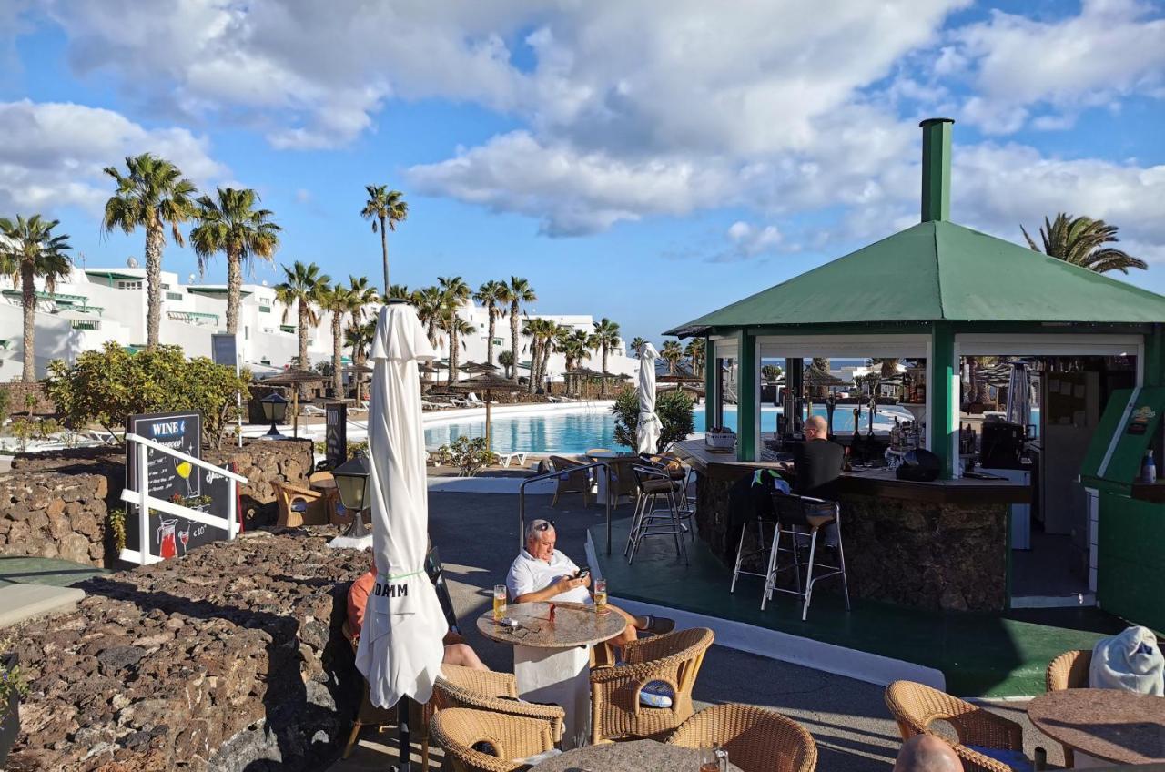 Calypso, Apartamento Completo Con Vistas Al Mar Y A La Piscina En קוסטה טגוויסה מראה חיצוני תמונה