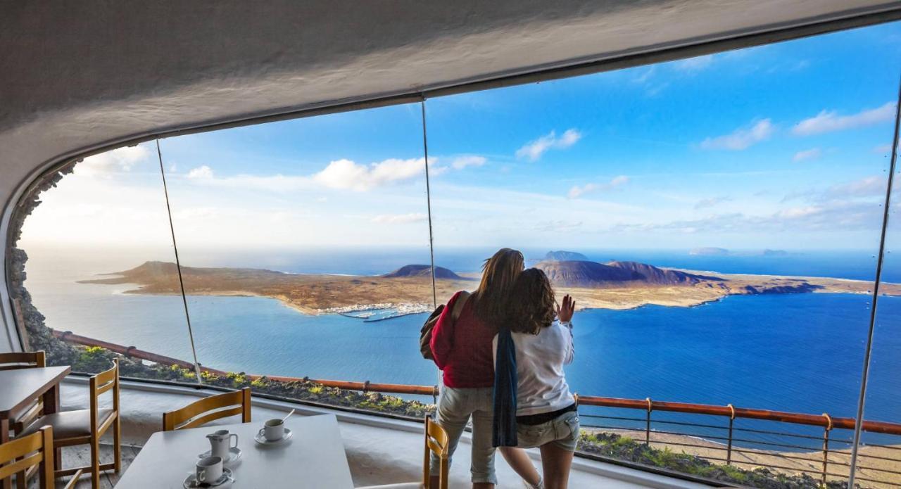 Calypso, Apartamento Completo Con Vistas Al Mar Y A La Piscina En קוסטה טגוויסה מראה חיצוני תמונה